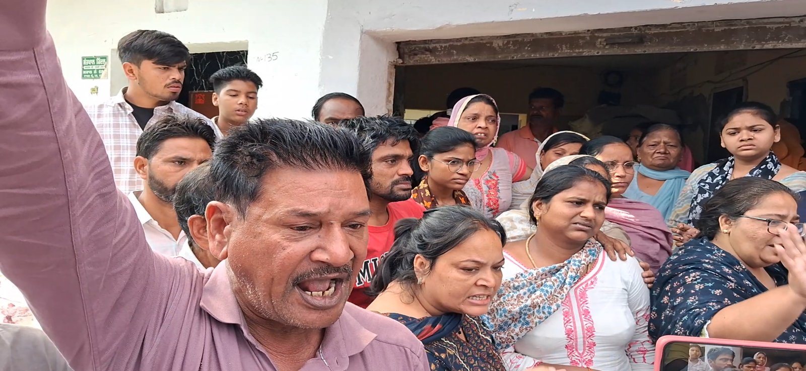 मोगा गोलीकांड: इंसाफ मिलने तक दोनों युवकों का अंतिम संस्कार नहीं करेंगे परिजन