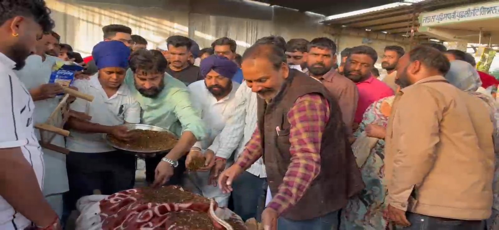 19 घंटे तक चला गतिरोध, आखिरकार साहिल और गगनदीप का हुआ अंतिम संस्कार