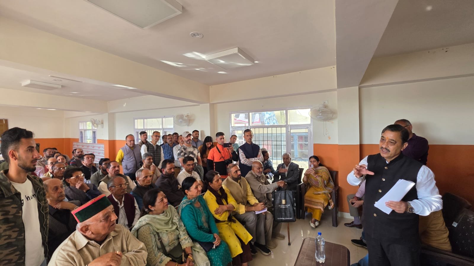 ट्विन टनल परियोजना : लोगों ने सर्वे, दरारों और सुरक्षा पर उठाए सवाल