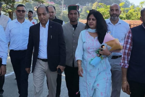 सुक्खू सरकार पर हमला, बोले- कांग्रेस में सतह पर आई गुटबाजी