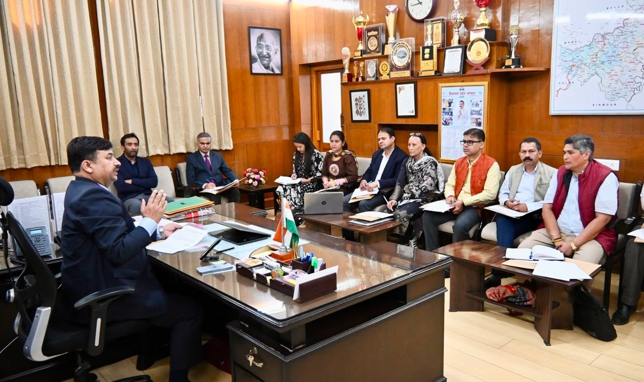 युवाओं को रोजगार के हिसाब से प्रशिक्षण मुहैया करवाना प्राथमिकता – उपायुक्त