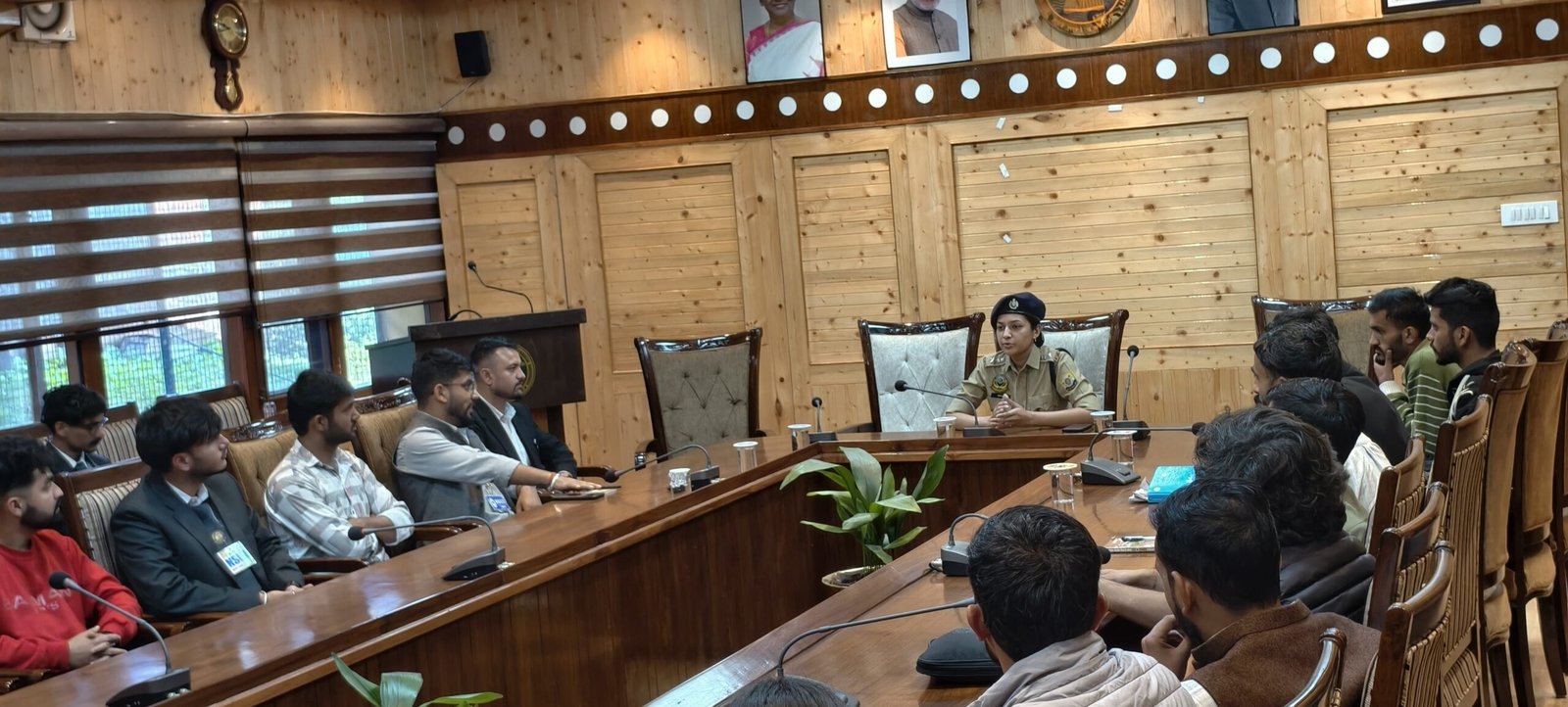 HPU में छात्रों से पुलिस का संवाद, सुरक्षा और समन्वय पर हुई चर्चा