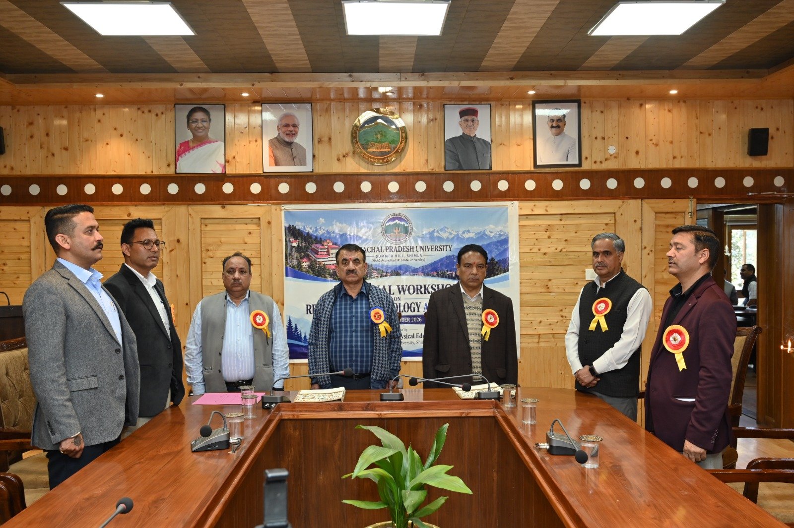 एचपीयू में शोध पद्धति पर छह दिवसीय राष्ट्रीय कार्यशाला में बंटा ज्ञान