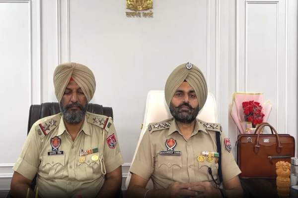 डबल मर्डर केस: अमृतसर पुलिस ने 36 घंटे में सुलझाई गुत्थी, मां-बेटे की हत्या के आरोप में बहू अंबाला से गिरफ्तार