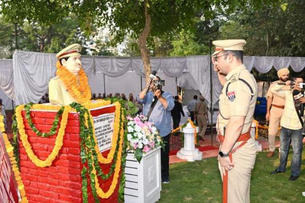 बठिंडा पुलिस लाइन में जिला स्तरीय पुलिस शहीदी दिवस मनाया गया, शहीदों को दी श्रद्धांजलि