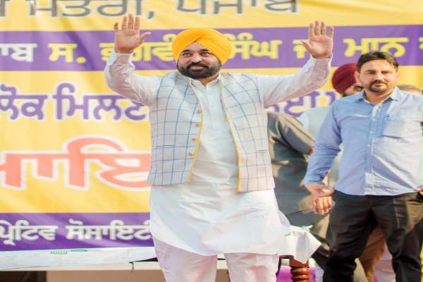 पंजाब में नौकरी के मौके बढ़ने से युवाओं का विदेश जाने का रुझान हो रहा कम: CM मान