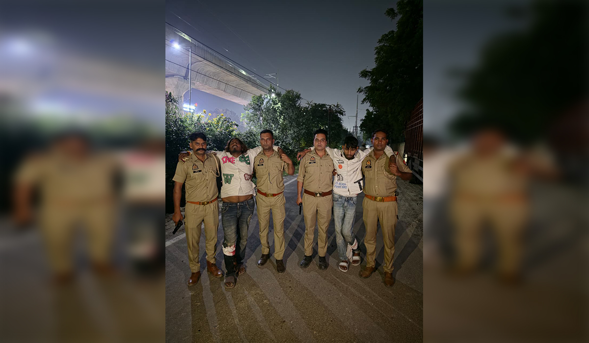UP में हाफ एनकाउंटर; मुठभेड़ मे दो बदमाश गिरफ्तार, पैर में लगी गोली