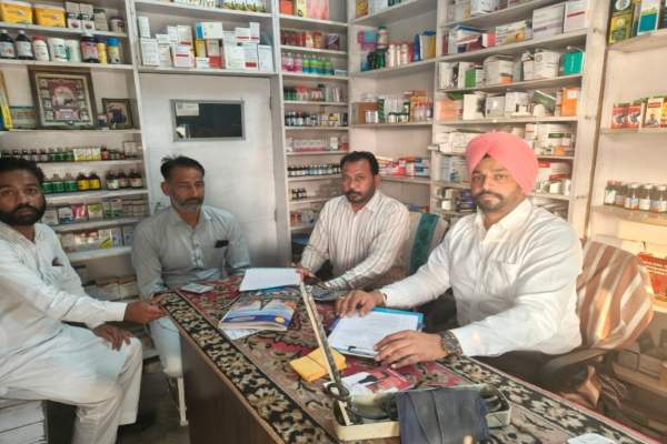 फरीदकोट में ‘वॉर ऑन ड्रग्स’ अभियान के तहत 4 मेडिकल स्टोर की जांच, एक पर मिलीं अनियमितताएं