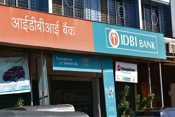 IDBI बैंक की हिस्सेदारी बिक्री को कैबिनेट की मंजूरी, फेयरफैक्स के साथ 52,878 करोड़ रुपये का होगा सौदा
