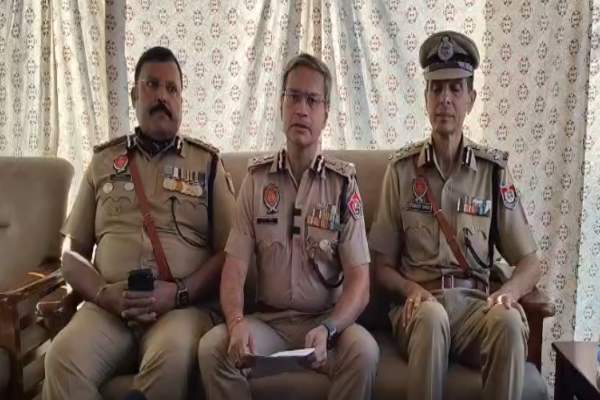 जालंधर: पंजाब के डीजीपी Gaurav Yadav ने शहीदों को श्रद्धांजलि, नशे के खिलाफ विशेष अभियान शुरू