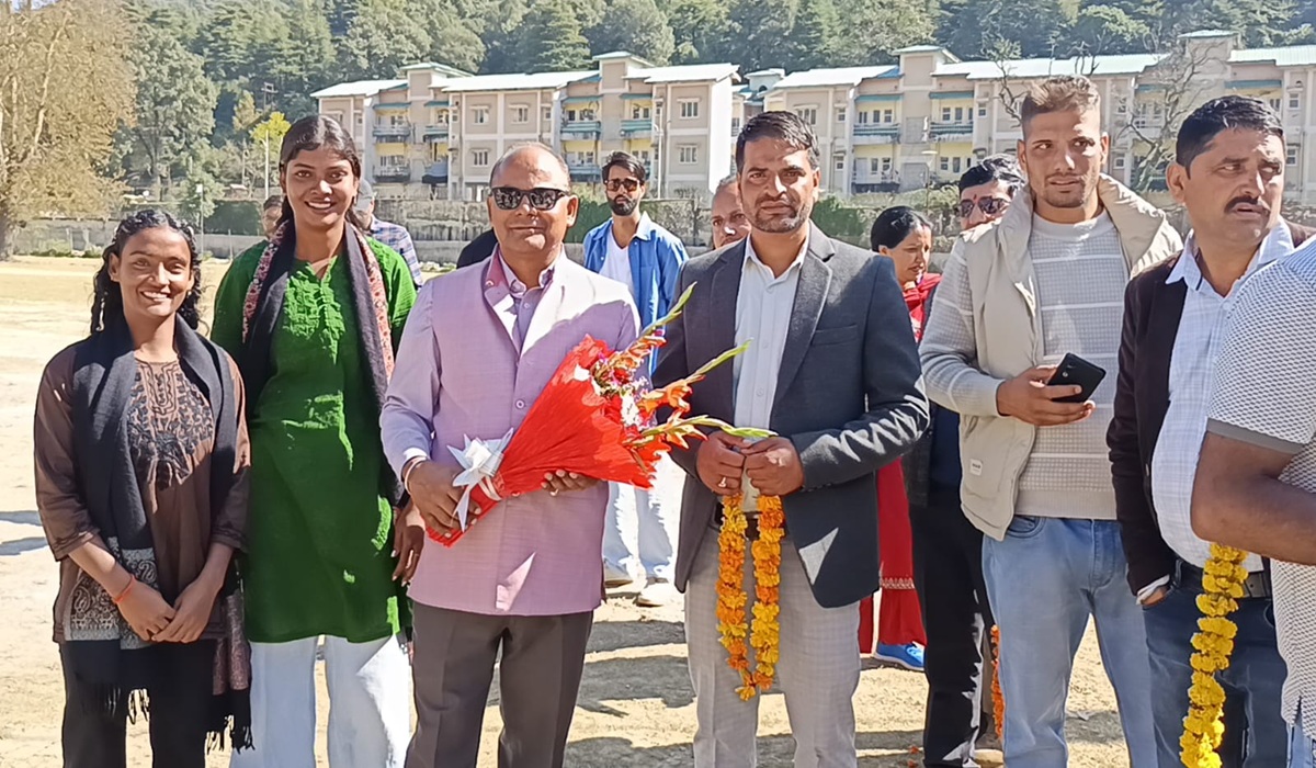 बनीखेत में राष्ट्रीय खेल प्रतियोगिता का भव्य शुभारंभ, 14 राज्यों के खिलाड़ियों ने लिया भाग; 100 मीटर दौड़ में दिखाया दमखम
