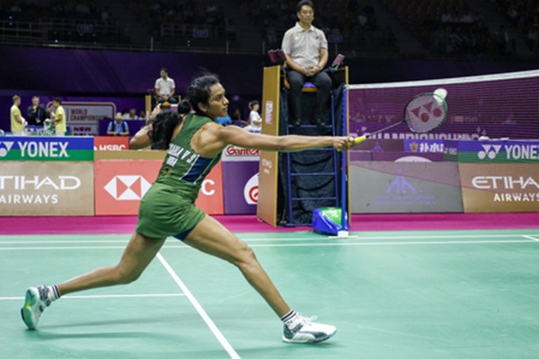 French Open 2026: PV Sindhu ने हिना अकेची को हराकर फाइनल में बनाई जगह
