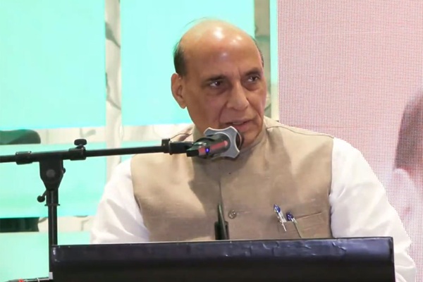 ‘भारत अब कमजोर नहीं रहा’, रक्षा मंत्री राजनाथ सिंह का बड़ा बयान; बोले- दुनिया आज हमारी बात सुनती