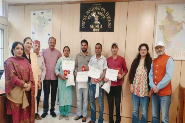 शिमला: स्वास्थ्य कर्मियों के लिए स्वास्थ्य जांच शिविर का आयोजन