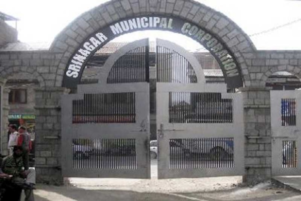 SMC ने गैजेटेड अधिकारियों को होम कंपोस्टिंग अपनाने का आदेश दिया, सैलरी को कंप्लायंस से जोड़ा