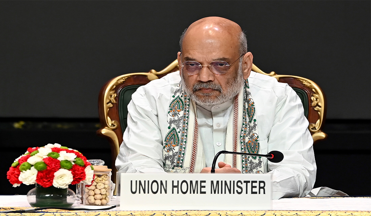 चक्रवात ‘अर्नब’ से मची तबाही के बीच अमित शाह ने की 4 राज्यों के मुख्यमंत्रियों से की बात, कहा- जल्द पहुंचेगी केंद्रीय टीम