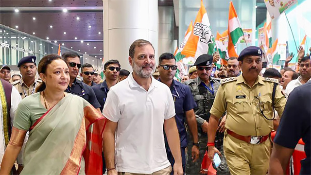 कांग्रेस नेता राहुल गांधी को सुल्तानपुर की विशेष अदालत ने मानहानि मामले में बरी किया