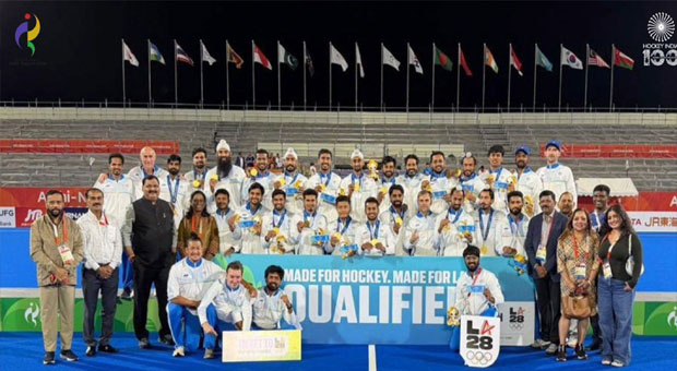Asian Games में गोल्ड मेडल जीतने वाली पुरुष हॉकी टीम और सपोर्ट स्टाफ़ के लिए नकद इनाम की घोषणा