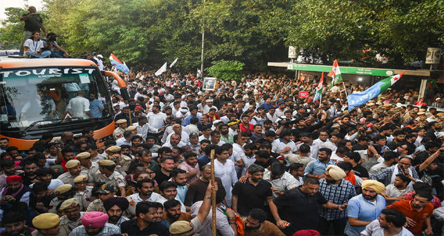 दिल्ली के व्यापारियों की PM मोदी, राहुल गांधी और केजरीवाल से अपील; कहा 31 जनवरी तक विरोध-प्रदर्शन टाला जाये