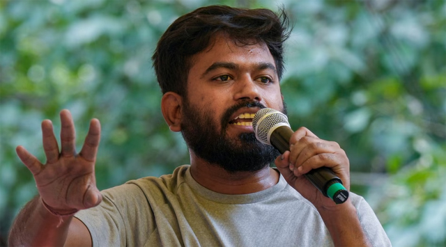 पुलिस भेज रही नोटिस, दिल्ली के आंदोलन में शामिल नहीं होने का बना रही दबाव : Abhijeet Dipke