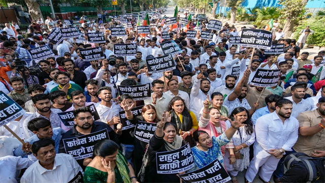 PM Modi के खिलाफ खरगे की अपमानजनक टिप्पणी को लेकर भाजपा ने देशभर में किया विरोध प्रदर्शन