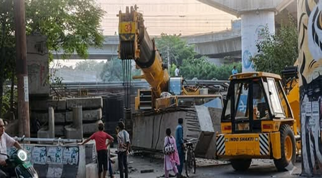 जालंधर: दोमोरिया पुल पर दोनों तरफ स्लैब डालने का काम पूरा, गार्डर भी फिट हुए