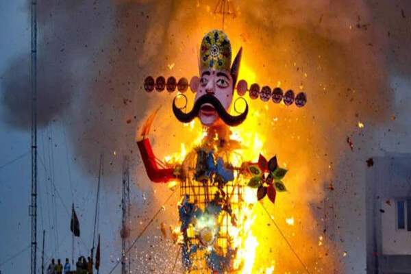 20 या 21 अक्टूबर, कब मनाई जाएगी विजयादशमी? जानें पूजा का मुहूर्त और रावण दहन का समय