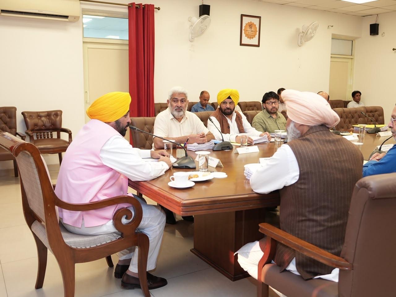 CM MANN के नेतृत्व में पंजाब मंत्रिमंडल ने योजनाबद्ध और टिकाऊ विकास के लिए ‘रणजीतगढ़ डेवलपमेंट अथॉरिटी बिल 2026’ को दी हरी झंडी