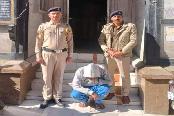 शिमला में कार से 6 ग्राम चिट्टा बरामद, चामियाणा निवासी युवक गिरफ्तार