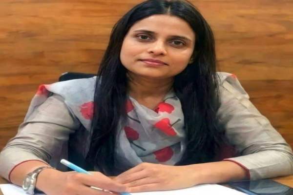 हिमाचल में आंगनबाड़ी कार्यकर्ताओं एवं सहायिकाओं के मानदेय में वृद्धि, सक्षम गुड़िया बोर्ड की उपाध्यक्ष ने मुख्यमंत्री का जताया आभार