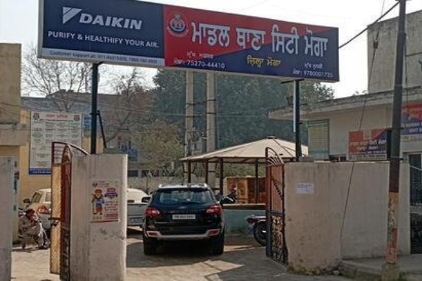 मोगा: बस स्टैंड के बाहर खड़ी मोटरसाइकिल चोरी, पुलिस ने आरोपी को किया गिरफ्तार