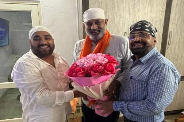 गौरव पुरी को ‘आप’ का जिला महासचिव नियुक्त किए जाने पर किया सम्मानित