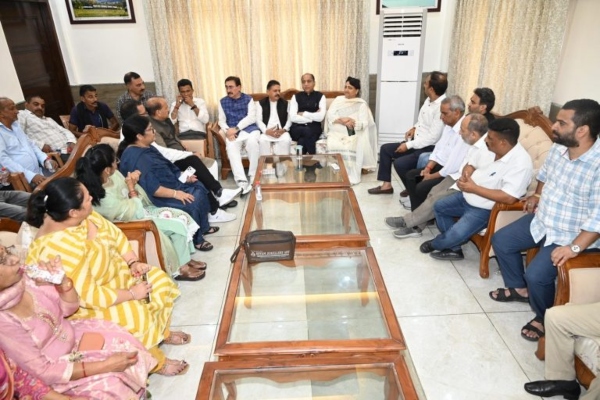 58 साल की नौकरी देने की कसमें खाने वाले आउटसोर्स कर्मियों की जान लेने पर उतारू हैं: जयराम ठाकुर
