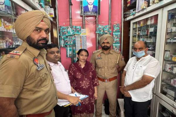 मोगा में नशों के खिलाफ बड़ी कार्रवाई, ड्रग कंट्रोल विभाग ने 1,734 निरीक्षण किए, 40 दवा लाइसेंस निलंबित