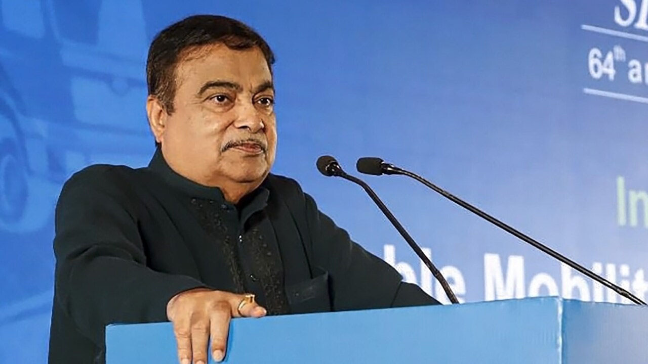 नाना पाटेकर के निधन पर गडकरी समेत कई केंद्रीय मंत्रियों ने जताया शोक
