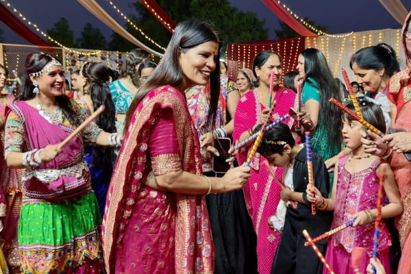 गरबा-डांडिया की धूम, रंगताली में झूमे शिक्षक और अतिथि