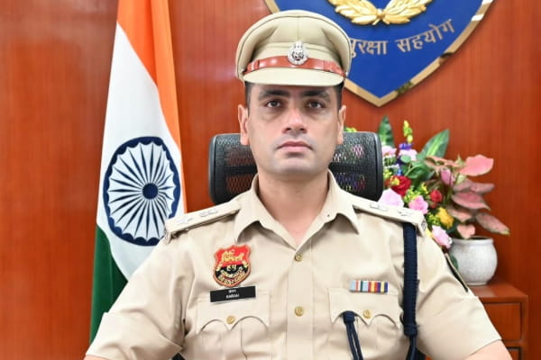 अवैध पटाखों और भंडारण करने वालों पर होगी कार्रवाई