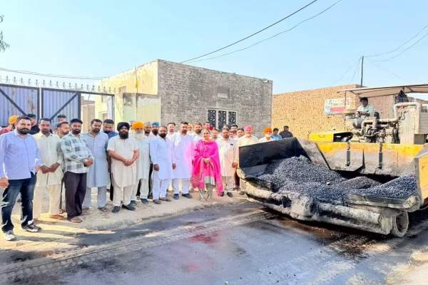मोगा: गांव मंगेवाला से बड़ा घर तक सड़क निर्माण शुरू, 48.49 लाख रुपये होंगे खर्च